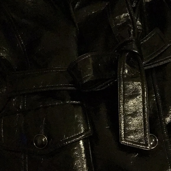 NWOT Gallery Woman Faux Leather Black Jacket - Picture 4 of 6